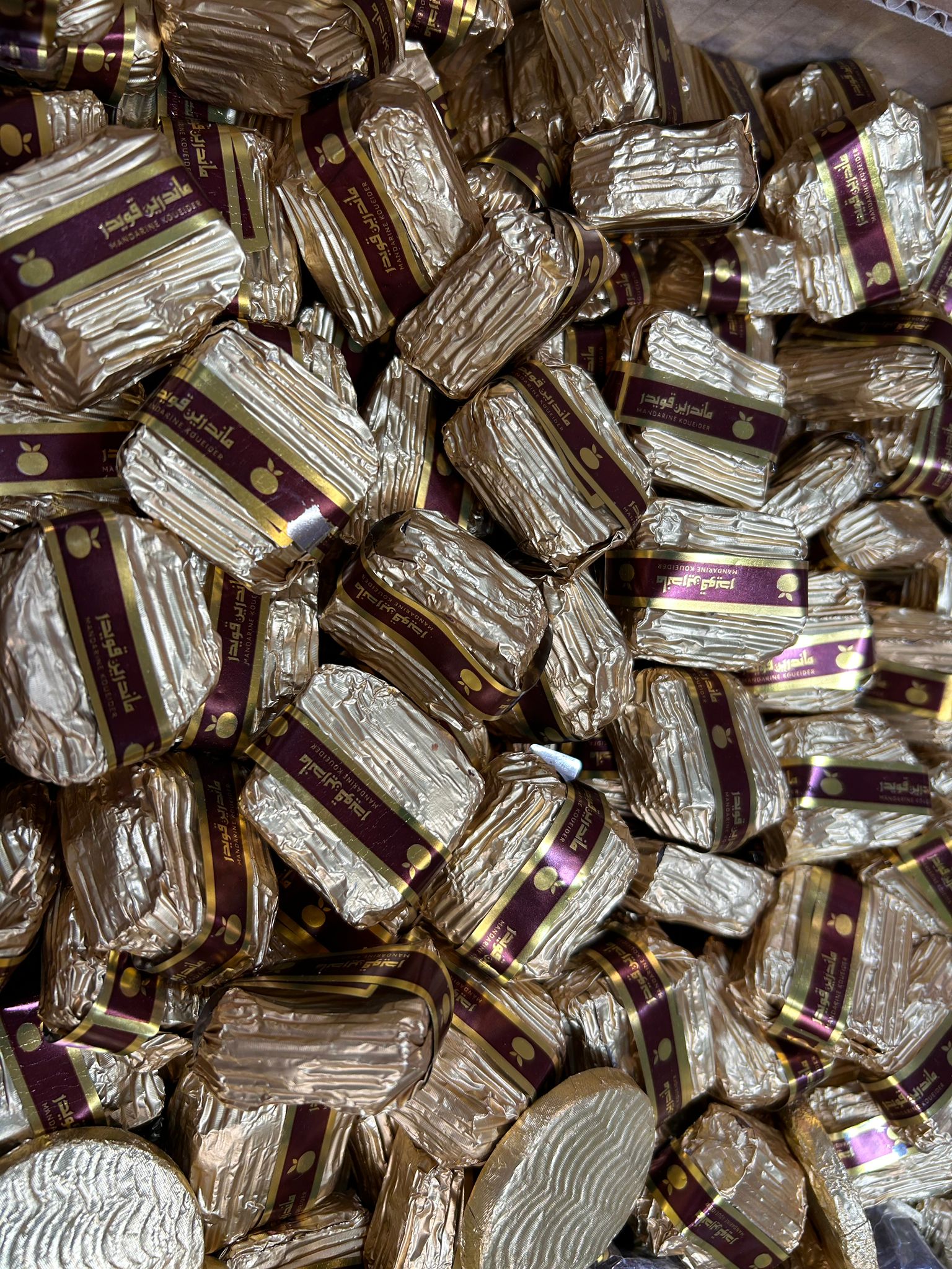 CHOCOLAT AU NOISETTES 100G