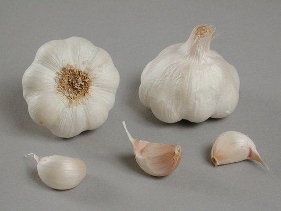 GARLIC 3 PIECES